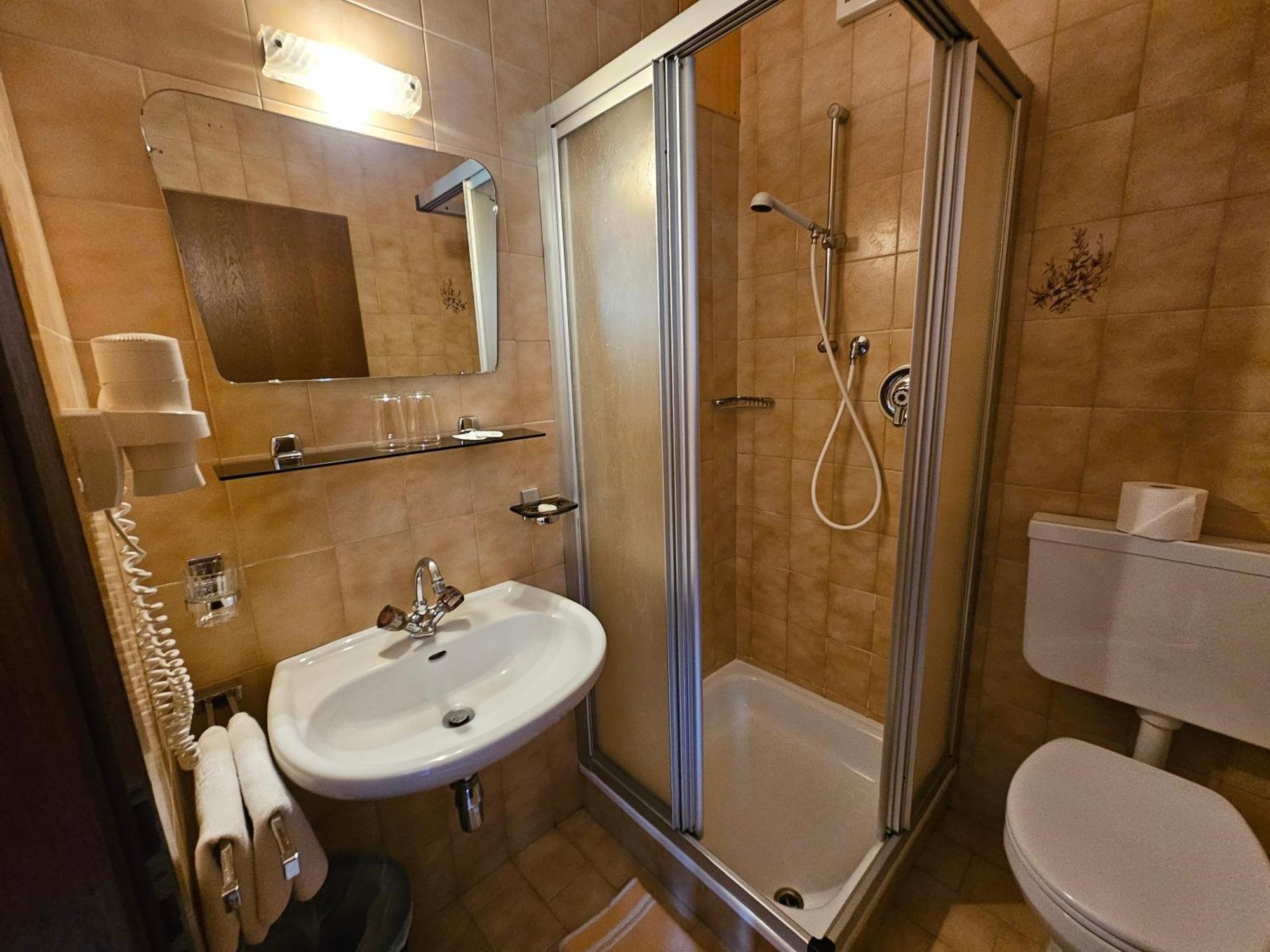 Hotel Pichlerhof ซานลอเรนโซดิเซบาโต ภายนอก รูปภาพ